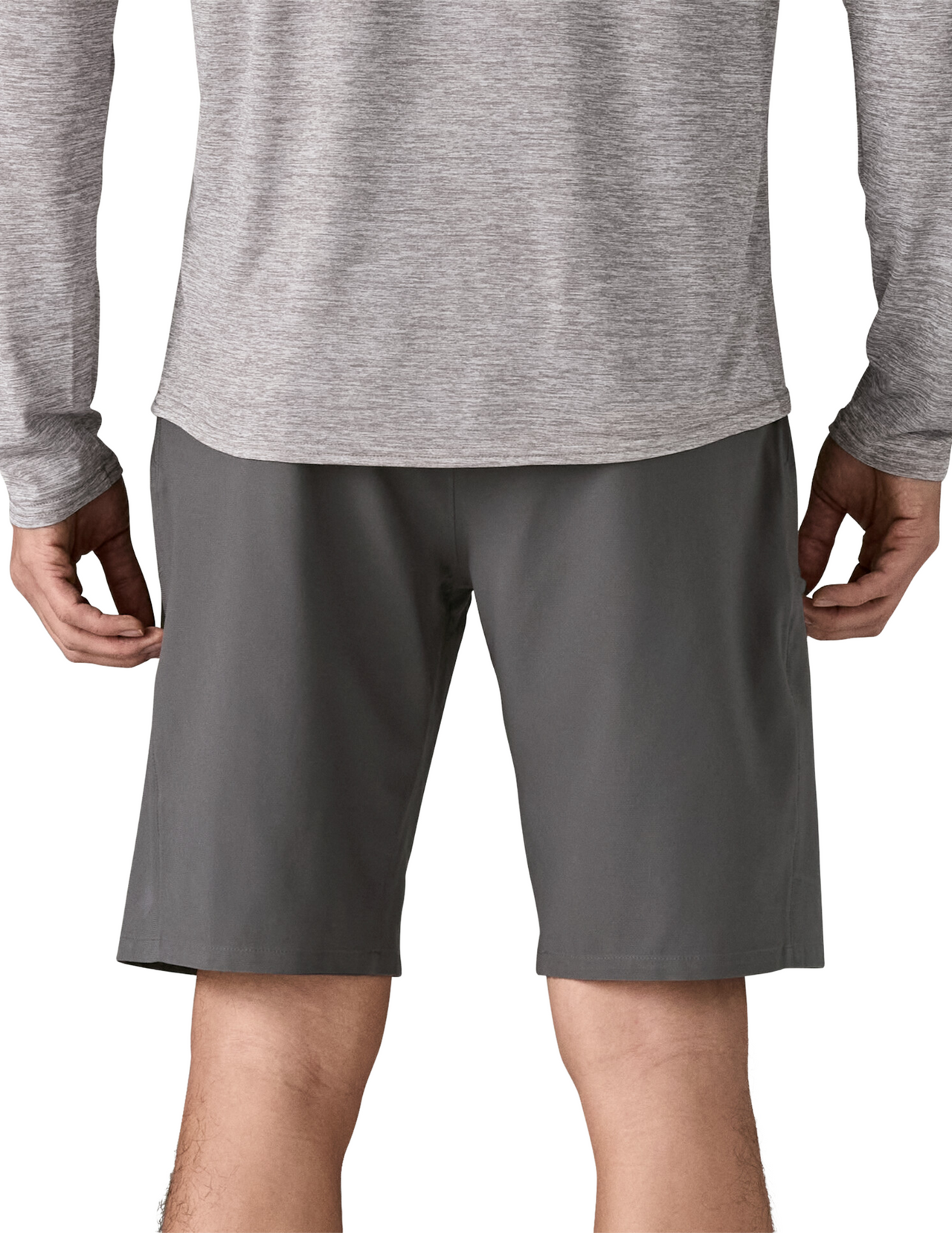 Short de Randonnée Patagonia Terravia Trail 10" Homme Tent Green, vue portée arrière