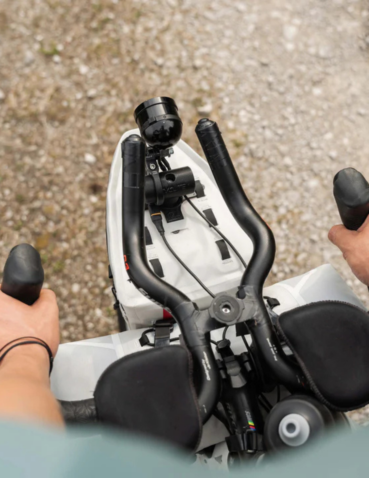 Fixation de Lampe/GPS Cyclite pour Sacoche de Guidon Aero