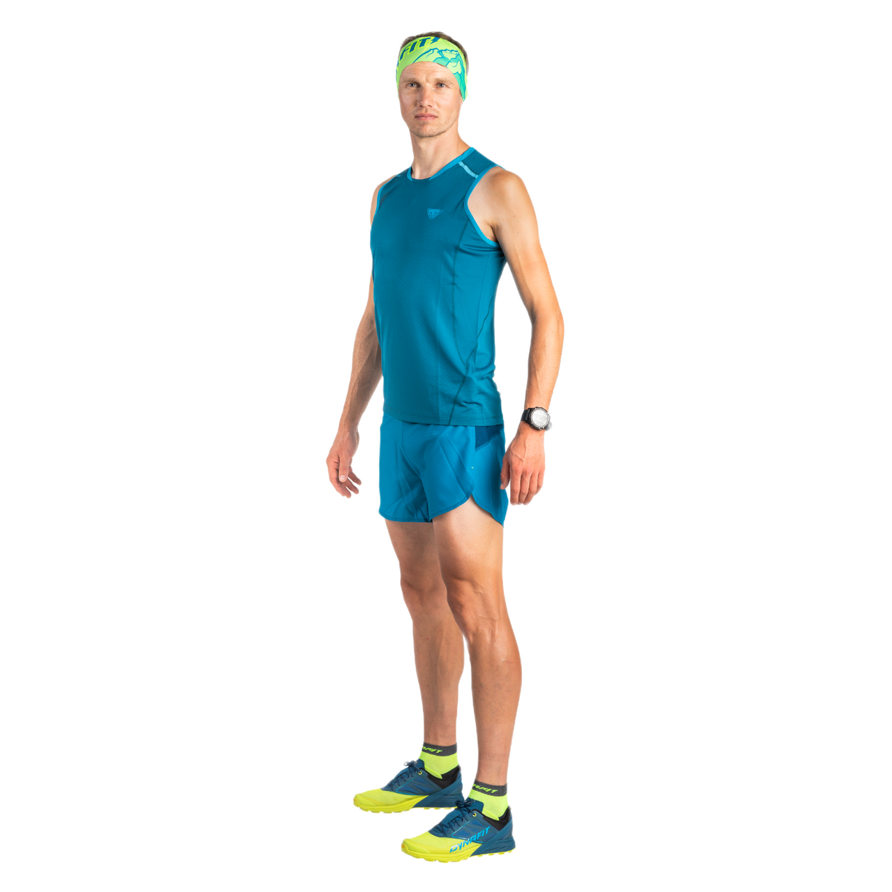 Chaussures de trail Dynafit Alpine portées par un traileur