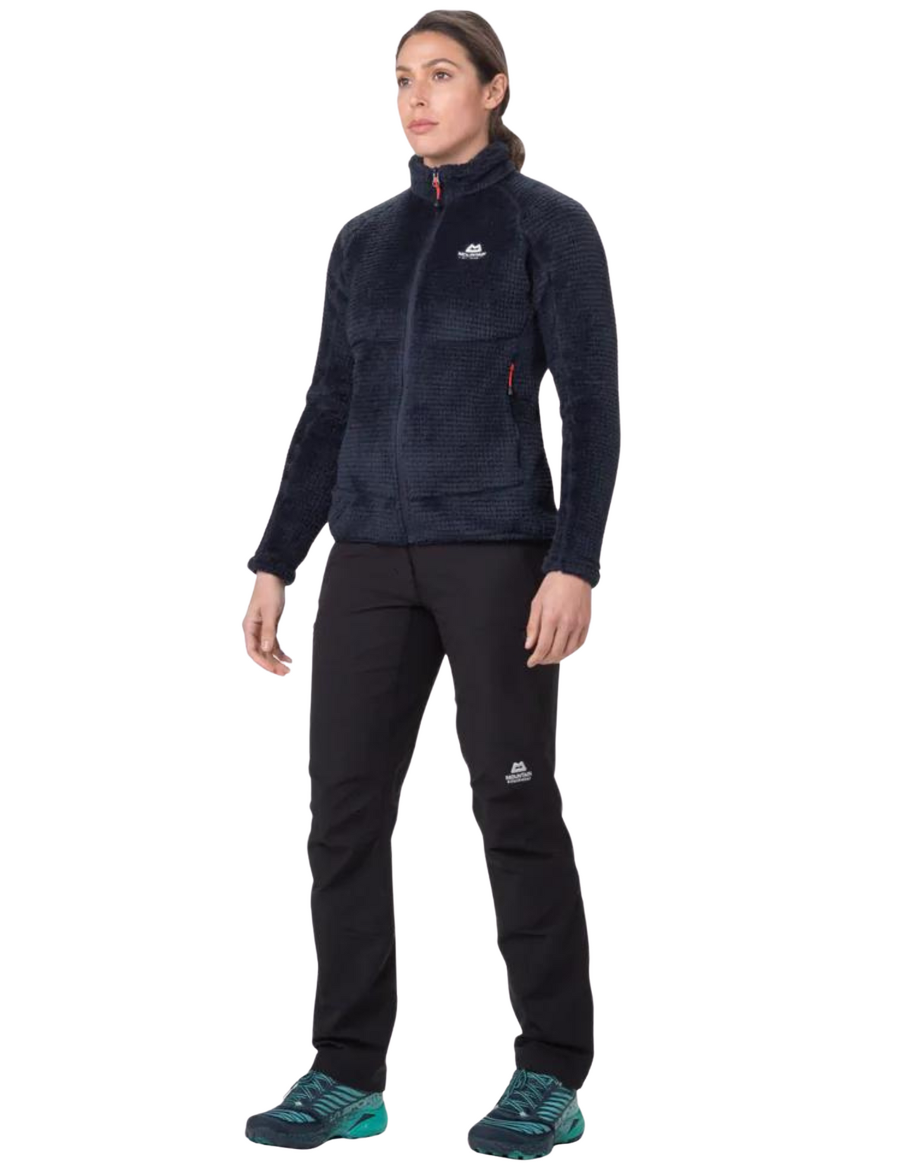 Polaire Mountain Equipment Hyspar : le modèle mesure sure 172 cm et porte du 12